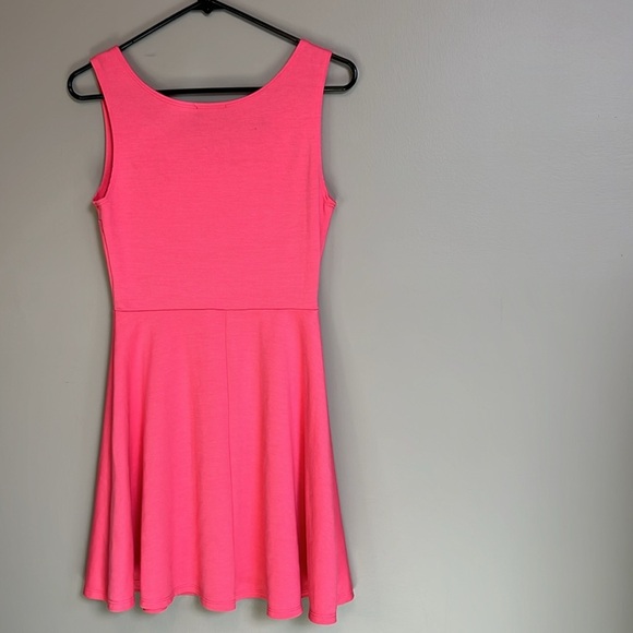 Vibe Sportswear Medium Women’s Pinkish-Peach A-Line Sleeveless Athletic Dress - Picture 3 of 7